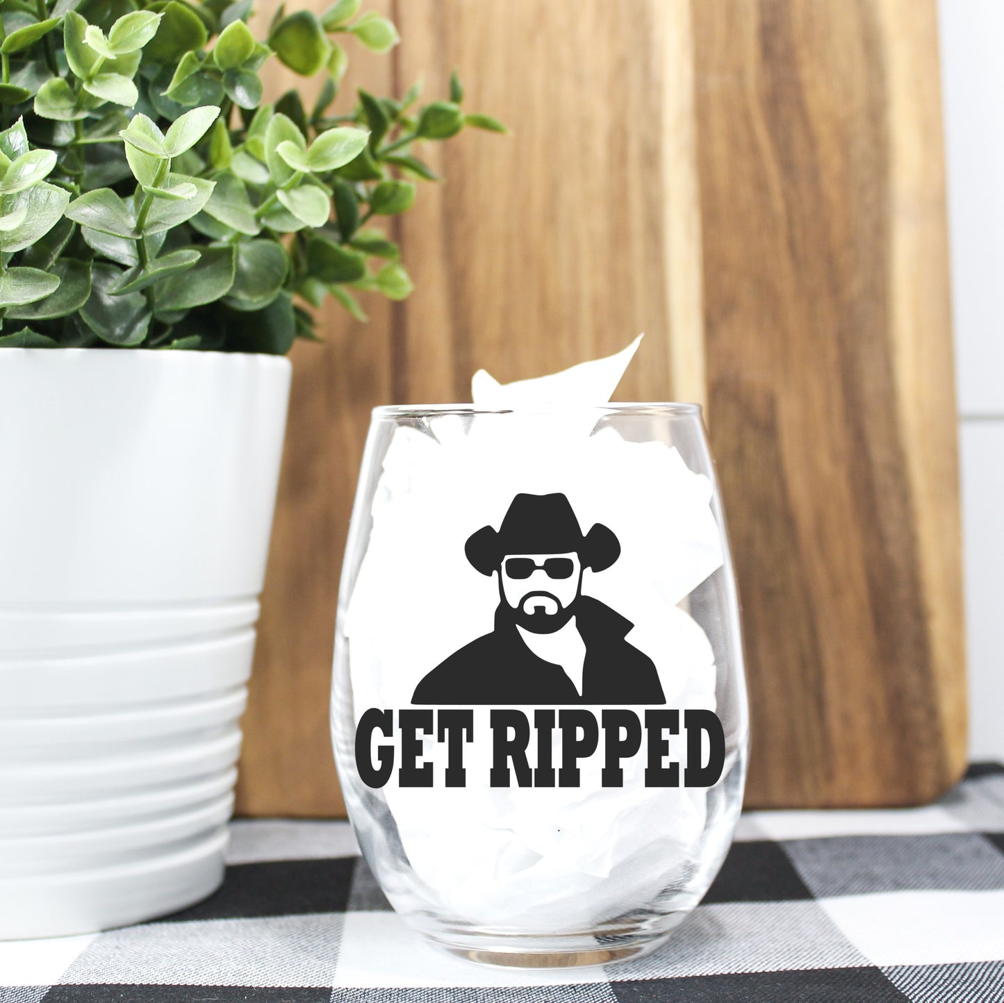 Get Ripped Wine Glass