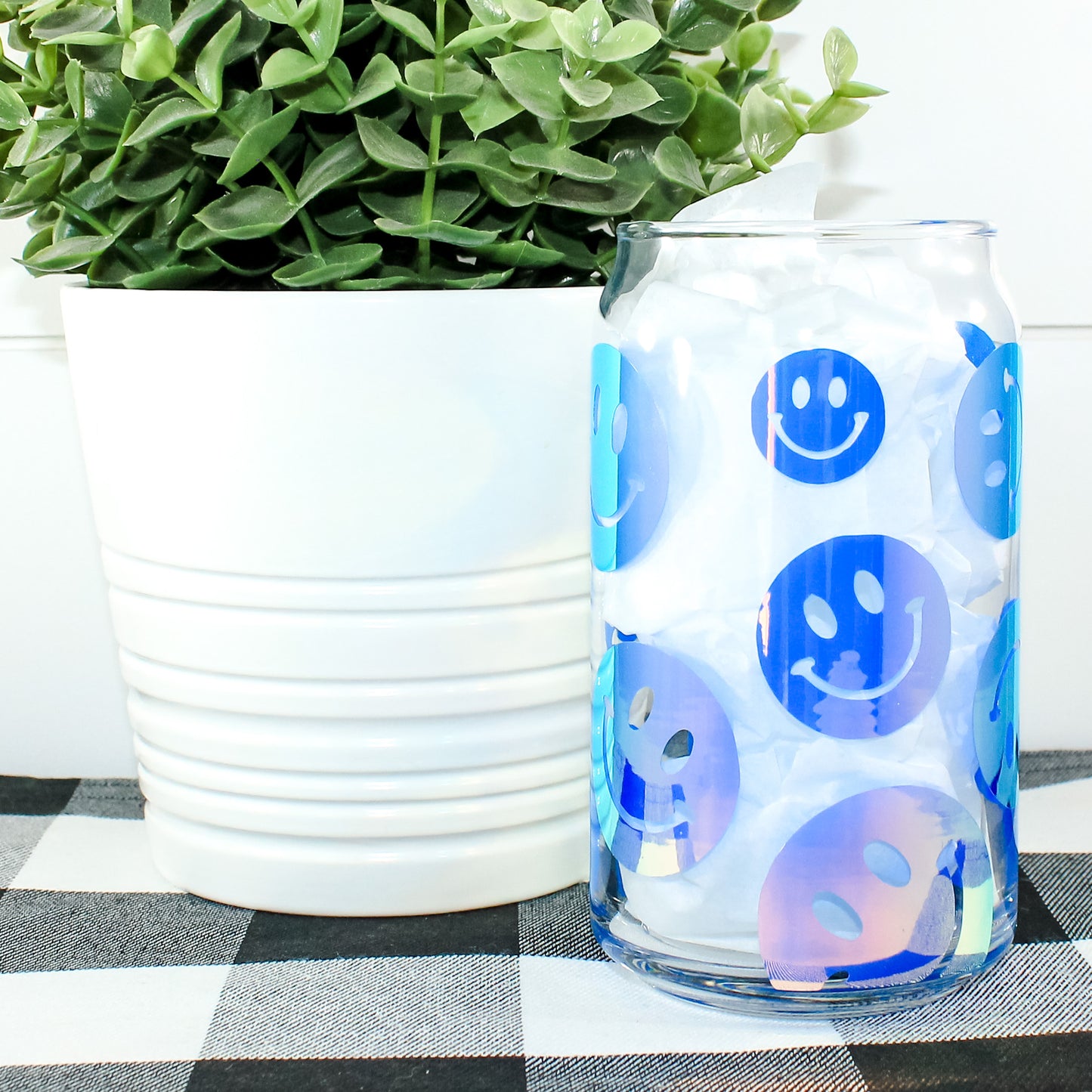 Holographic Smile Wrap Can Glass